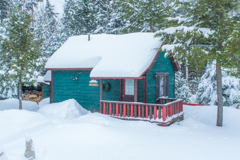 Lake Clear Lodge Exterior photo
