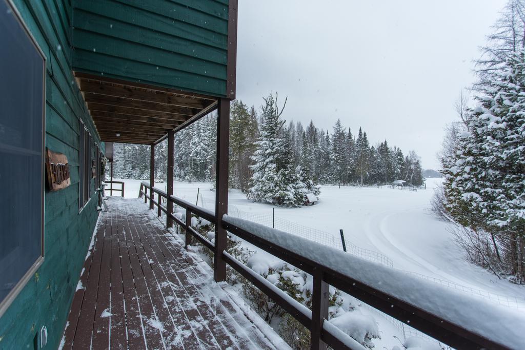 Lake Clear Lodge Exterior photo