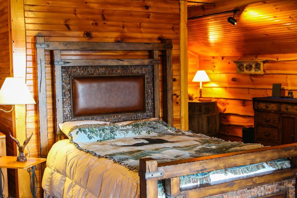 Lake Clear Lodge Exterior photo