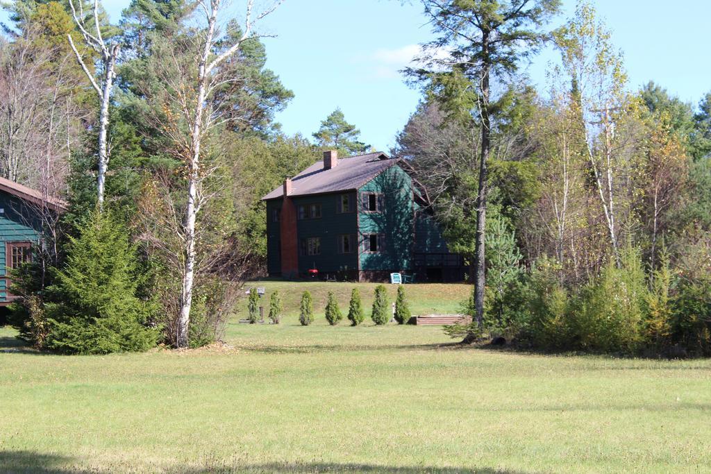 Lake Clear Lodge Exterior photo