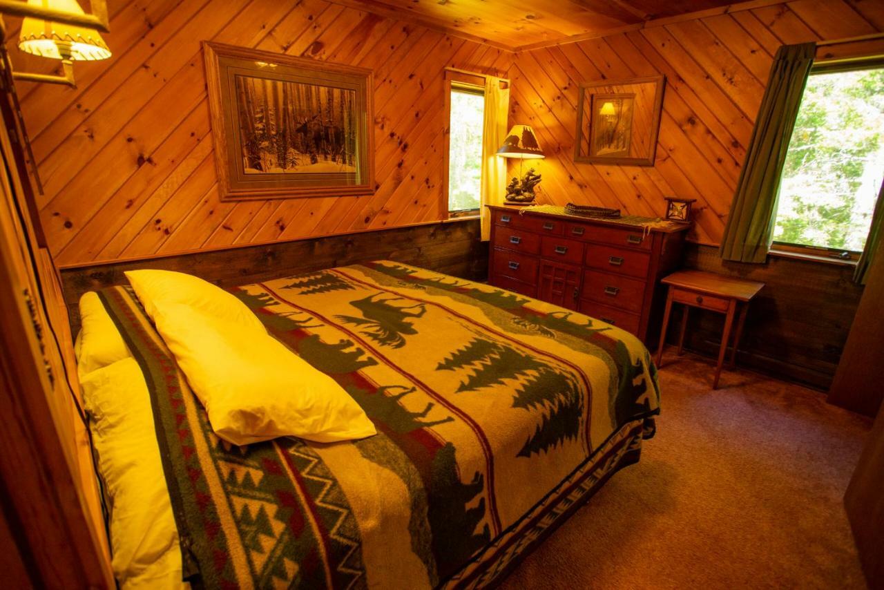 Lake Clear Lodge Exterior photo