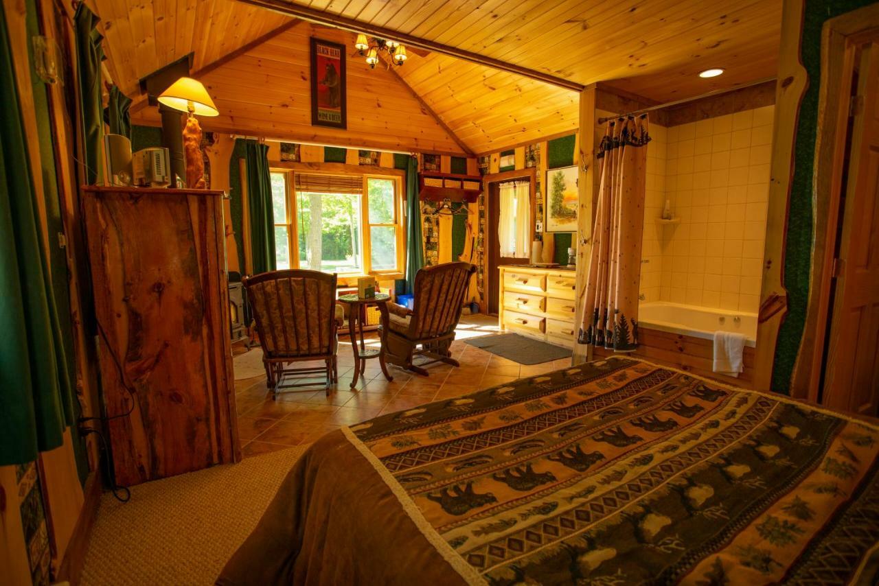 Lake Clear Lodge Exterior photo